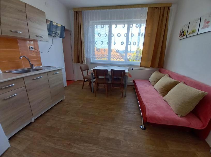 Apartmanovy Dom Grand Sturovo Exterior photo