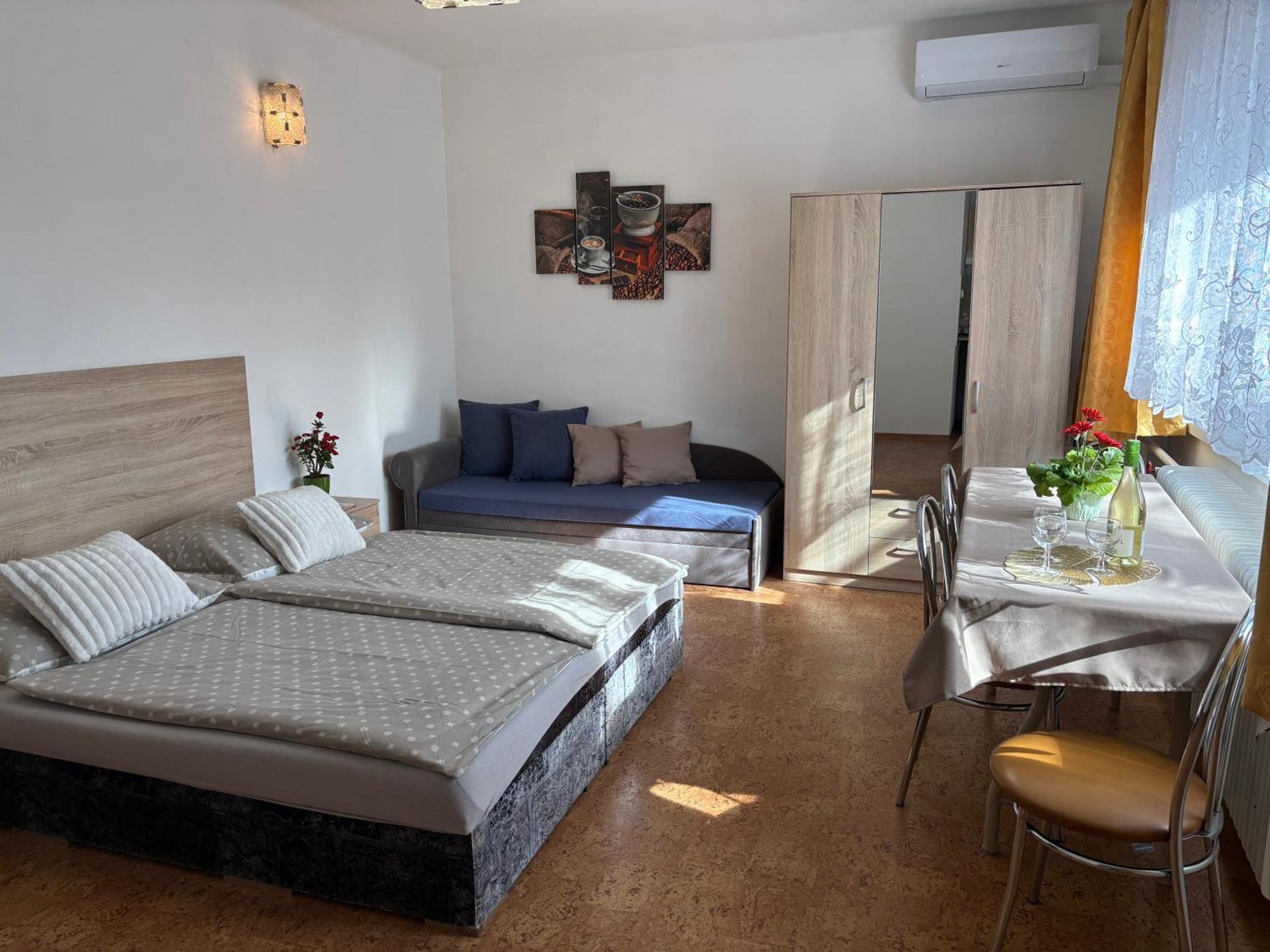 Apartmanovy Dom Grand Sturovo Exterior photo